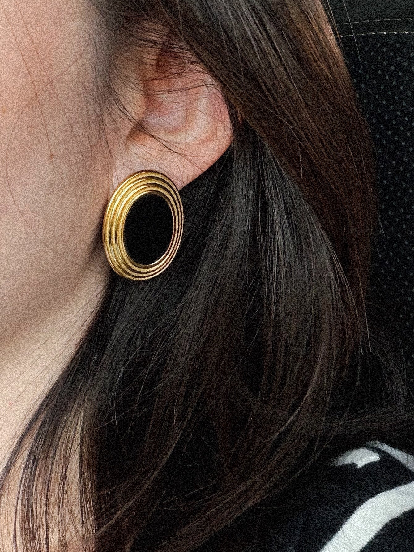 Muse Ovals Earrings