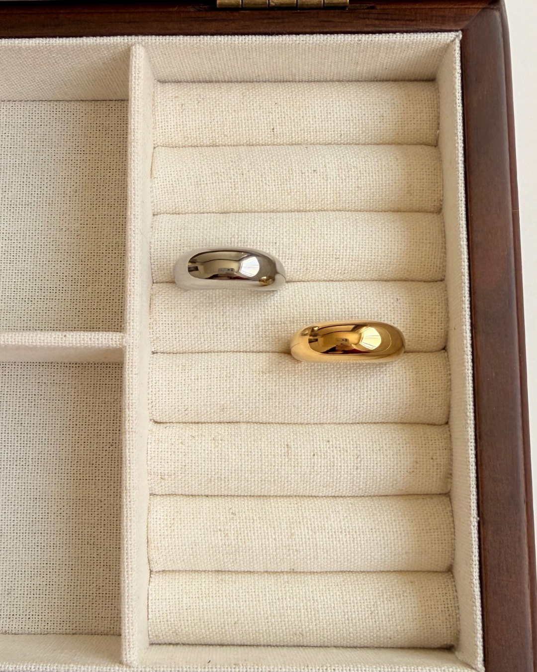 Ease Ring