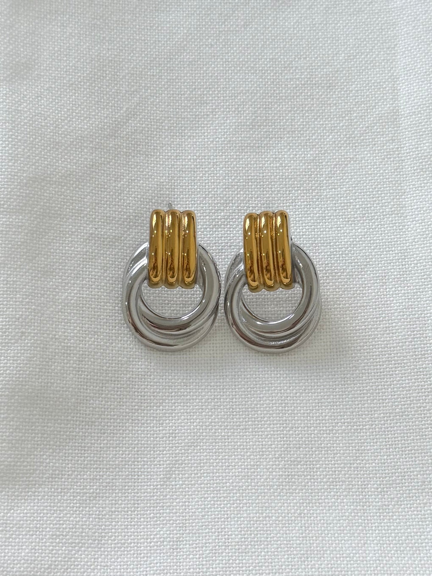 Knot Earrings